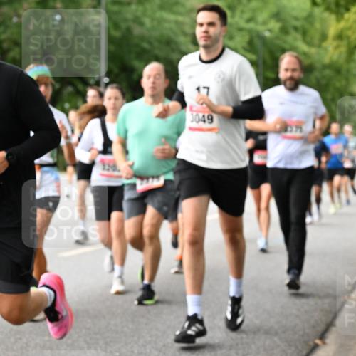 06.09.2026 - CURREX Alsterlauf Dr. Thomas Lammeyer http://msf.ph/oto/10116292 06.09.2026 09:12:42 Laufen 50, 1, 3049 meine-sportfotos.de
