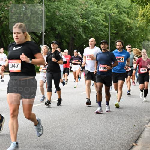 06.09.2026 - CURREX Alsterlauf Dr. Thomas Lammeyer http://msf.ph/oto/10116310 06.09.2026 09:12:45 Laufen 6210, 8, 2047, 334, 6108, 6034, 17, 5055 meine-sportfotos.de