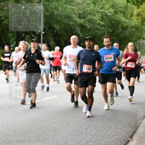 06.09.2026 - CURREX Alsterlauf Dr. Thomas Lammeyer http://msf.ph/oto/10116314 06.09.2026 09:12:45 Laufen 47, 6108, 6034, 5055 meine-sportfotos.de