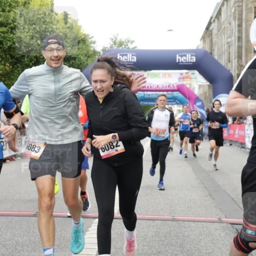 06.09.2026 - CURREX Alsterlauf Yannick Fuchs http://msf.ph/oto/10116410 06.09.2026 09:59:07 Ziel 2060, 2068, 2618, 2627, 2649, 2981, 3049, 3203, 3375, 3425, 3499, 3517, 3546, 3552, 3765, 3871, 4293, 4531, 4814, 4856, 4953, 4990, 5099, 5459, 5599, 5801, 5891, 6064, 6065, 6082, 6083, 6337, 8051, 8206, 8265, 8320 meine-sportfotos.de