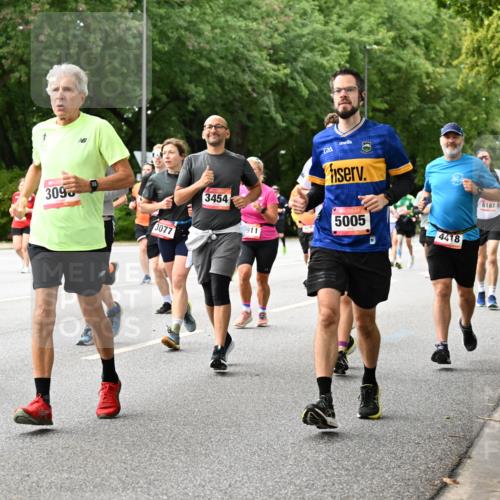 06.09.2026 - CURREX Alsterlauf Dr. Thomas Lammeyer http://msf.ph/oto/10116441 06.09.2026 09:13:01 Laufen 2285, 309, 3077, 3454, 911, 5005, 4418, 6187 meine-sportfotos.de