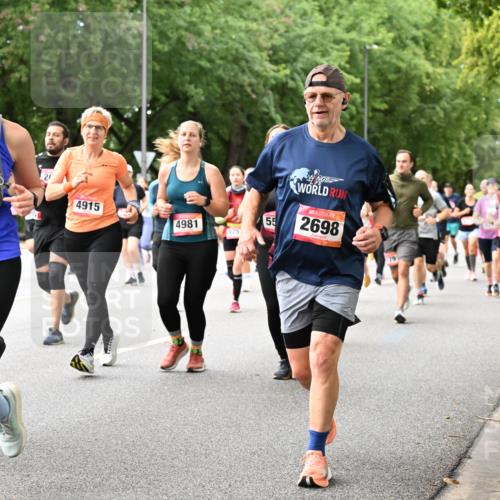 06.09.2026 - CURREX Alsterlauf Dr. Thomas Lammeyer http://msf.ph/oto/10116624 06.09.2026 09:13:25 Laufen 4768, 2, 4915, 55, 4981, 825, 2698, 179 meine-sportfotos.de