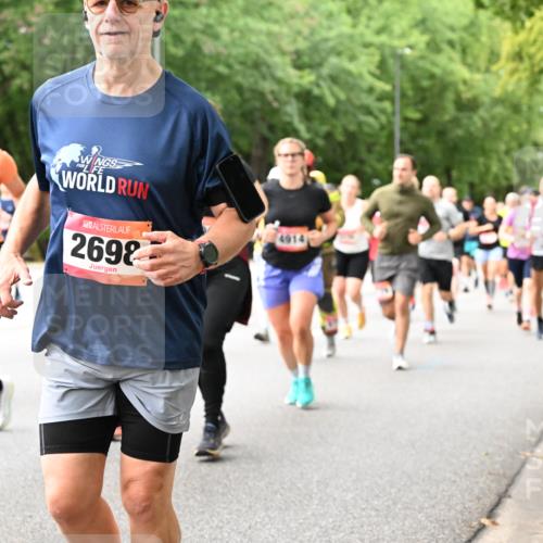 06.09.2026 - CURREX Alsterlauf Dr. Thomas Lammeyer http://msf.ph/oto/10116629 06.09.2026 09:13:26 Laufen 4915, 2698, 4914 meine-sportfotos.de