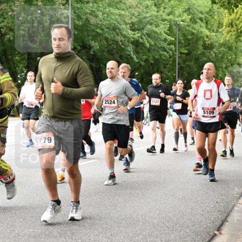 06.09.2026 - CURREX Alsterlauf Dr. Thomas Lammeyer http://msf.ph/oto/10116644 06.09.2026 09:13:28 Laufen 4596, 2524, 2437, 5779, 8318, 5109, 5543 meine-sportfotos.de