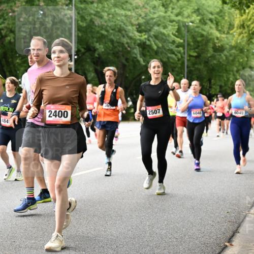 06.09.2026 - CURREX Alsterlauf Dr. Thomas Lammeyer http://msf.ph/oto/10116686 06.09.2026 09:13:35 Laufen 56, 4841, 2400, 36, 2507, 6046, 6049 meine-sportfotos.de