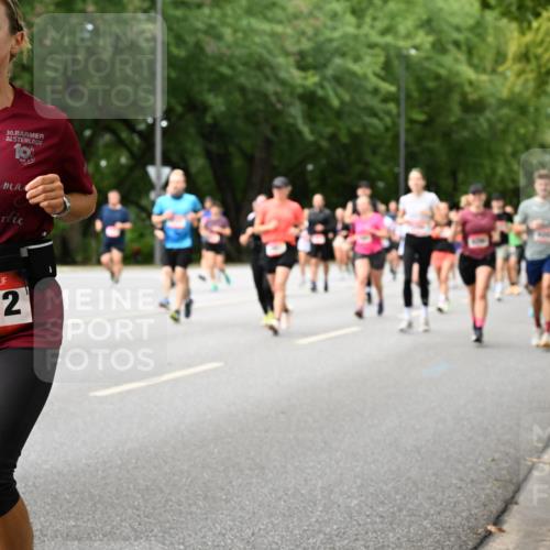 06.09.2026 - CURREX Alsterlauf Dr. Thomas Lammeyer http://msf.ph/oto/10116721 06.09.2026 09:13:40 Laufen 4180, 30, 2512 meine-sportfotos.de