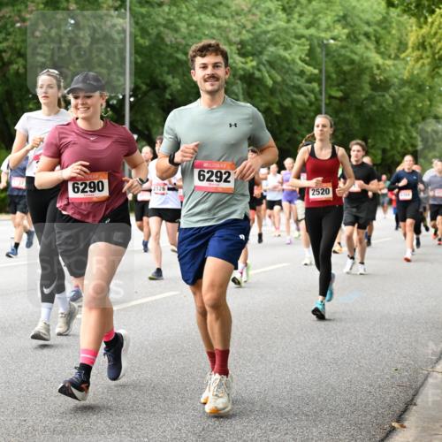 06.09.2026 - CURREX Alsterlauf Dr. Thomas Lammeyer http://msf.ph/oto/10116745 06.09.2026 09:13:43 Laufen 250, 6290, 2126, 6292, 2520, 1364 meine-sportfotos.de