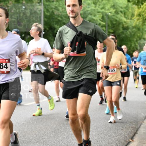 06.09.2026 - CURREX Alsterlauf Dr. Thomas Lammeyer http://msf.ph/oto/10116826 06.09.2026 09:13:53 Laufen 4733, 6264, 265 meine-sportfotos.de