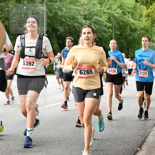 06.09.2026 - CURREX Alsterlauf Dr. Thomas Lammeyer http://msf.ph/oto/10116835 06.09.2026 09:13:54 Laufen 8079, 5392, 6265, 3726, 3727 meine-sportfotos.de