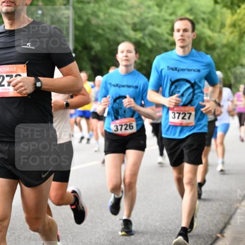 06.09.2026 - CURREX Alsterlauf Dr. Thomas Lammeyer http://msf.ph/oto/10116844 06.09.2026 09:13:55 Laufen 627, 6272, 3726, 3727 meine-sportfotos.de