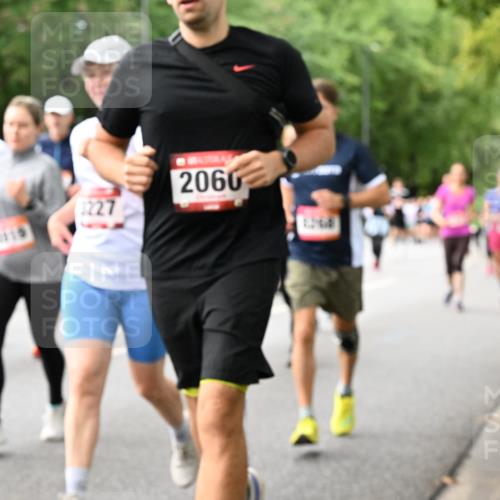 06.09.2026 - CURREX Alsterlauf Dr. Thomas Lammeyer http://msf.ph/oto/10116865 06.09.2026 09:13:58 Laufen 2060, 1227 meine-sportfotos.de