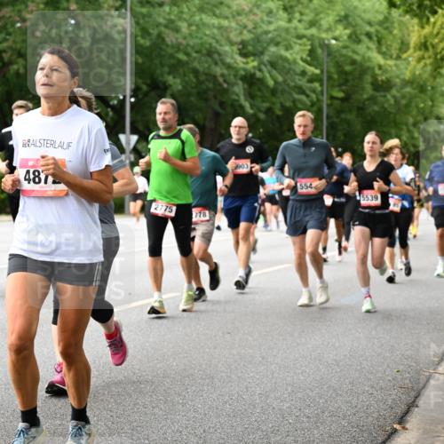 06.09.2026 - CURREX Alsterlauf Dr. Thomas Lammeyer http://msf.ph/oto/10116929 06.09.2026 09:14:06 Laufen 17, 487, 2775, 778, 903, 554, 5539 meine-sportfotos.de