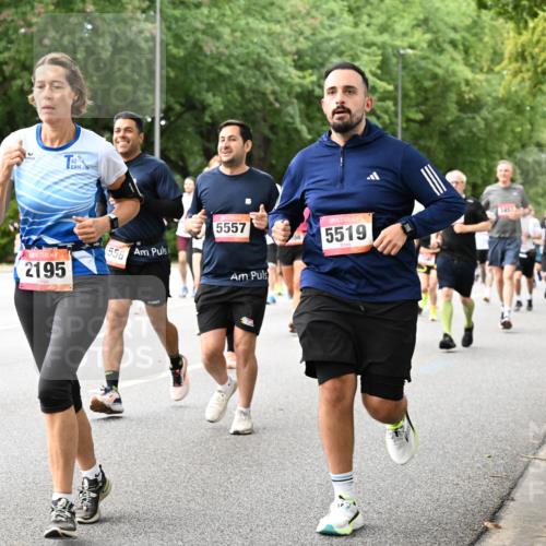 06.09.2026 - CURREX Alsterlauf Dr. Thomas Lammeyer http://msf.ph/oto/10116962 06.09.2026 09:14:09 Laufen 2195, 556, 5557, 5519, 3457, 574 meine-sportfotos.de