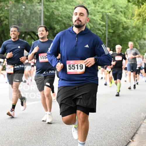06.09.2026 - CURREX Alsterlauf Dr. Thomas Lammeyer http://msf.ph/oto/10116965 06.09.2026 09:14:10 Laufen 195, 556, 555, 5519 meine-sportfotos.de
