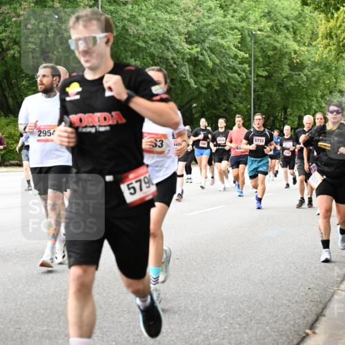 06.09.2026 - CURREX Alsterlauf Dr. Thomas Lammeyer http://msf.ph/oto/10117012 06.09.2026 09:14:16 Laufen 16, 4220, 2954, 579, 33, 449, 5007, 1, 62, 5733 meine-sportfotos.de
