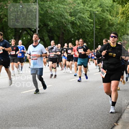 06.09.2026 - CURREX Alsterlauf Dr. Thomas Lammeyer http://msf.ph/oto/10117022 06.09.2026 09:14:17 Laufen 6207, 6356, 5461, 541, 2501, 4495, 5733, 201 meine-sportfotos.de