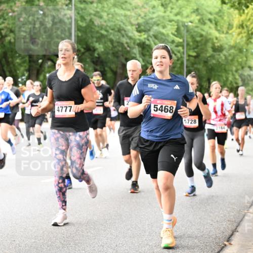 06.09.2026 - CURREX Alsterlauf Dr. Thomas Lammeyer http://msf.ph/oto/10117040 06.09.2026 09:14:19 Laufen 4777, 2, 1416, 5468, 5728, 2164 meine-sportfotos.de