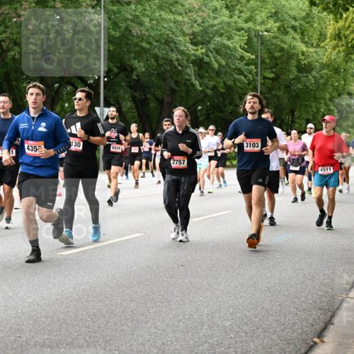 06.09.2026 - CURREX Alsterlauf Dr. Thomas Lammeyer http://msf.ph/oto/10117088 06.09.2026 09:14:25 Laufen 435, 6039, 1, 2757, 3103, 4511, 004 meine-sportfotos.de