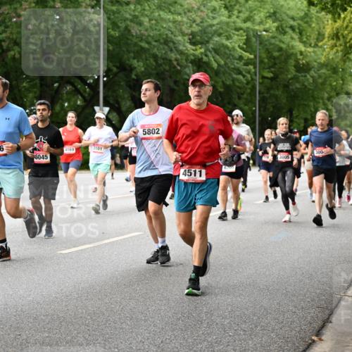 06.09.2026 - CURREX Alsterlauf Dr. Thomas Lammeyer http://msf.ph/oto/10117108 06.09.2026 09:14:28 Laufen 3766, 4169, 3101, 6045, 5802, 300, 3005, 6205, 4511, 20 meine-sportfotos.de