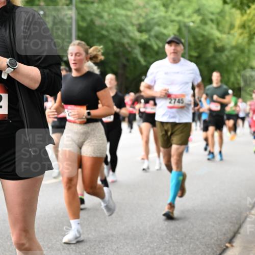 06.09.2026 - CURREX Alsterlauf Dr. Thomas Lammeyer http://msf.ph/oto/10117157 06.09.2026 09:14:35 Laufen 49, 2082, 2745 meine-sportfotos.de