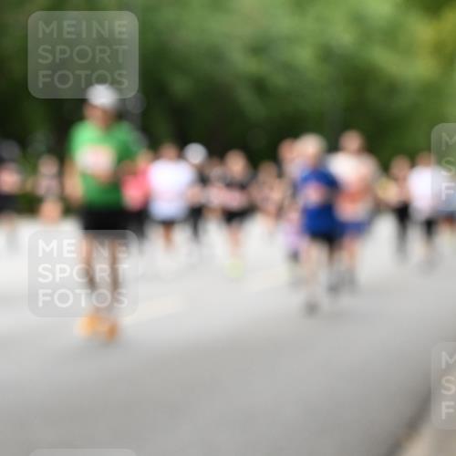 06.09.2026 - CURREX Alsterlauf Dr. Thomas Lammeyer http://msf.ph/oto/10117209 06.09.2026 09:14:42 Laufen  meine-sportfotos.de