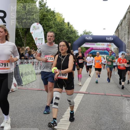 06.09.2026 - CURREX Alsterlauf Yannick Fuchs http://msf.ph/oto/10117210 06.09.2026 09:59:21 Ziel 2220, 2367, 2772, 2913, 3535, 3542, 3600, 3657, 3825, 3844, 3892, 4091, 4139, 4158, 4217, 4748, 4791, 5160, 5249, 5723, 5735, 6059, 6312, 6443, 6447 meine-sportfotos.de