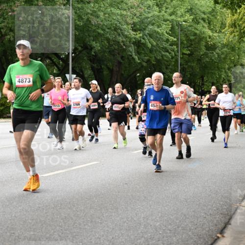 06.09.2026 - CURREX Alsterlauf Dr. Thomas Lammeyer http://msf.ph/oto/10117213 06.09.2026 09:14:42 Laufen 4926, 8043, 380, 4873, 2113, 5769, 3889, 357, 575, 452, 771, 806, 2270, 934, 4831, 922, 6147 meine-sportfotos.de