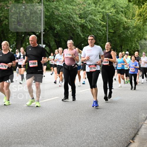 06.09.2026 - CURREX Alsterlauf Dr. Thomas Lammeyer http://msf.ph/oto/10117239 06.09.2026 09:14:45 Laufen 634, 490, 3578, 3787, 3582, 3219, 381, 5248, 850, 2270, 8064, 2934, 3043, 4831, 6147, 6354 meine-sportfotos.de