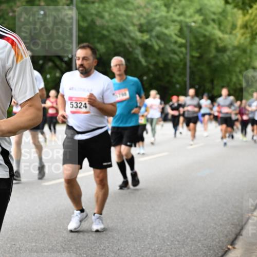 06.09.2026 - CURREX Alsterlauf Dr. Thomas Lammeyer http://msf.ph/oto/10117318 06.09.2026 09:14:58 Laufen 3244, 5324 meine-sportfotos.de