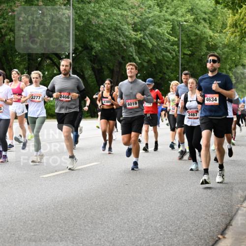 06.09.2026 - CURREX Alsterlauf Dr. Thomas Lammeyer http://msf.ph/oto/10117347 06.09.2026 09:15:02 Laufen 2454, 2541, 3277, 2466, 2385, 6019, 2152, 82, 3283, 2467, 4634, 173, 8056 meine-sportfotos.de