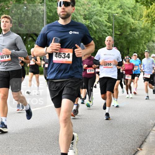 06.09.2026 - CURREX Alsterlauf Dr. Thomas Lammeyer http://msf.ph/oto/10117360 06.09.2026 09:15:04 Laufen 5303, 330, 6019, 5, 4634, 1316, 155, 4894, 123, 8056 meine-sportfotos.de