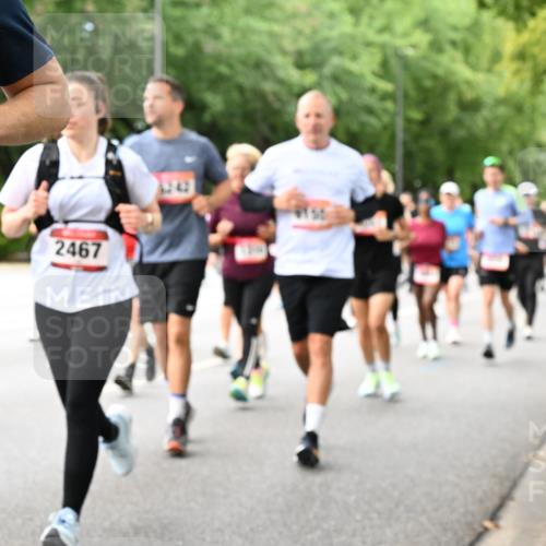 06.09.2026 - CURREX Alsterlauf Dr. Thomas Lammeyer http://msf.ph/oto/10117365 06.09.2026 09:15:05 Laufen 4, 2467 meine-sportfotos.de
