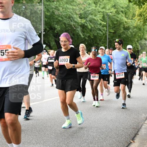 06.09.2026 - CURREX Alsterlauf Dr. Thomas Lammeyer http://msf.ph/oto/10117375 06.09.2026 09:15:06 Laufen 2132, 6155, 6093, 4894, 8056 meine-sportfotos.de