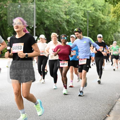 06.09.2026 - CURREX Alsterlauf Dr. Thomas Lammeyer http://msf.ph/oto/10117380 06.09.2026 09:15:07 Laufen 8271, 19, 6093, 63, 123, 8056, 4894 meine-sportfotos.de