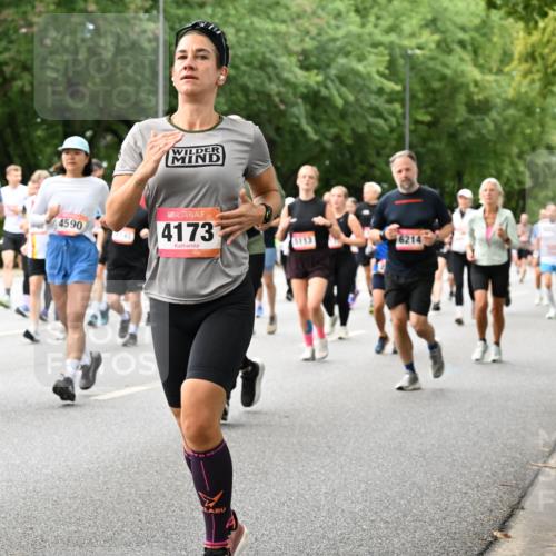 06.09.2026 - CURREX Alsterlauf Dr. Thomas Lammeyer http://msf.ph/oto/10117422 06.09.2026 09:15:13 Laufen 4591, 4590, 4173, 5113, 6214 meine-sportfotos.de