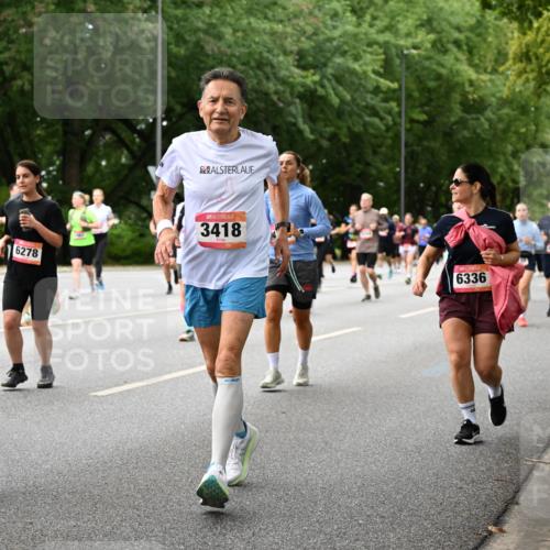 06.09.2026 - CURREX Alsterlauf Dr. Thomas Lammeyer http://msf.ph/oto/10117470 06.09.2026 09:15:20 Laufen 3696, 6278, 3418, 6336 meine-sportfotos.de