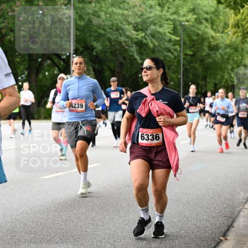 06.09.2026 - CURREX Alsterlauf Dr. Thomas Lammeyer http://msf.ph/oto/10117477 06.09.2026 09:15:21 Laufen 8418, 294239, 6336, 8145 meine-sportfotos.de