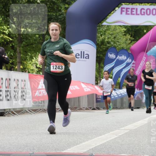 06.09.2026 - CURREX Alsterlauf Yannick Fuchs http://msf.ph/oto/10117510 06.09.2026 12:01:22 Ziel 1026, 1243 meine-sportfotos.de