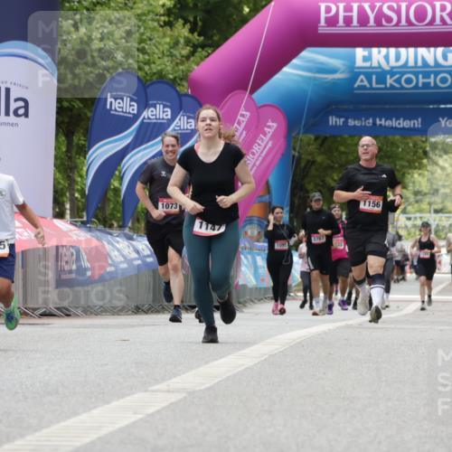 06.09.2026 - CURREX Alsterlauf Yannick Fuchs http://msf.ph/oto/10117556 06.09.2026 12:01:24 Ziel 1026, 1243 meine-sportfotos.de