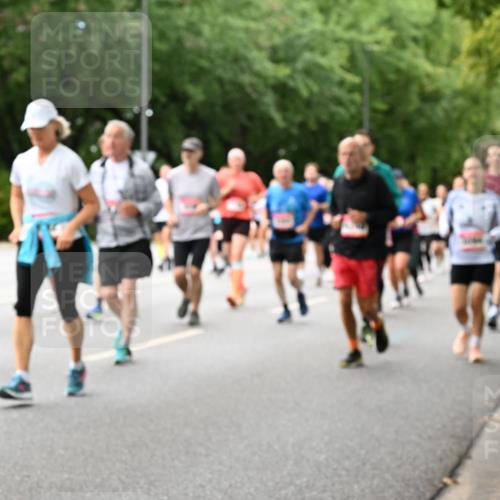 06.09.2026 - CURREX Alsterlauf Dr. Thomas Lammeyer http://msf.ph/oto/10117588 06.09.2026 09:15:38 Laufen  meine-sportfotos.de