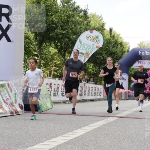 06.09.2026 - CURREX Alsterlauf Yannick Fuchs http://msf.ph/oto/10117620 06.09.2026 12:01:30 Ziel 1073, 1147, 1155, 1156, 1243, 1265 meine-sportfotos.de