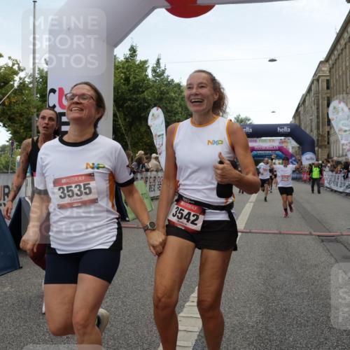 06.09.2026 - CURREX Alsterlauf Yannick Fuchs http://msf.ph/oto/10117649 06.09.2026 09:59:28 Ziel 2077, 2772, 3129, 3535, 3542, 3600, 3657, 3695, 3969, 4091, 4139, 4158, 4478, 5636, 5712, 5948, 6059, 6312, 6443, 6447 meine-sportfotos.de