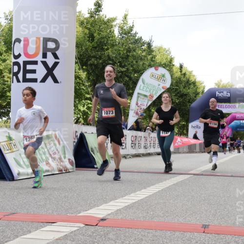 06.09.2026 - CURREX Alsterlauf Yannick Fuchs http://msf.ph/oto/10117658 06.09.2026 12:01:30 Ziel 1073, 1147, 1155, 1156, 1243, 1265 meine-sportfotos.de