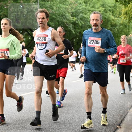 06.09.2026 - CURREX Alsterlauf Dr. Thomas Lammeyer http://msf.ph/oto/10117663 06.09.2026 09:15:48 Laufen 6351, 31, 4230, 2016, 2785, 000, 3633 meine-sportfotos.de