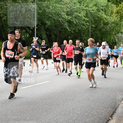 06.09.2026 - CURREX Alsterlauf Dr. Thomas Lammeyer http://msf.ph/oto/10117696 06.09.2026 09:15:52 Laufen 5648, 205, 4672, 278, 4710, 3285, 5471, 4281, 662, 5498 meine-sportfotos.de