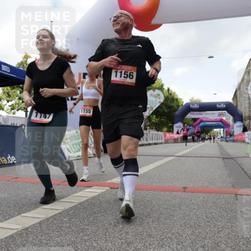 06.09.2026 - CURREX Alsterlauf Yannick Fuchs http://msf.ph/oto/10117747 06.09.2026 12:01:33 Ziel 1073, 1147, 1155, 1156, 1233, 1265 meine-sportfotos.de
