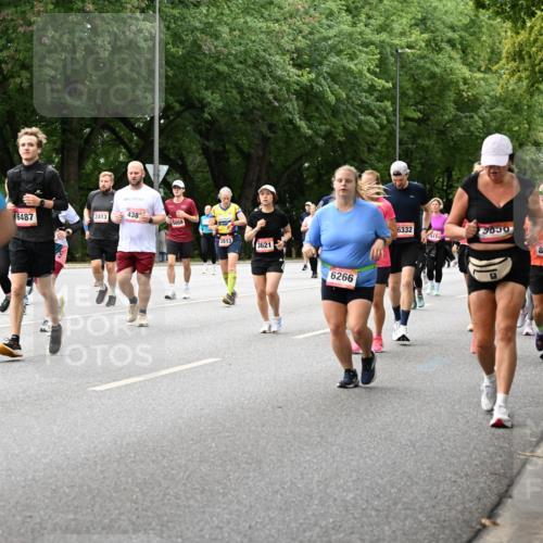 06.09.2026 - CURREX Alsterlauf Dr. Thomas Lammeyer http://msf.ph/oto/10117767 06.09.2026 09:16:02 Laufen 6487, 2413, 438, 5058, 3621, 6266, 6332, 617, 3850, 8260 meine-sportfotos.de