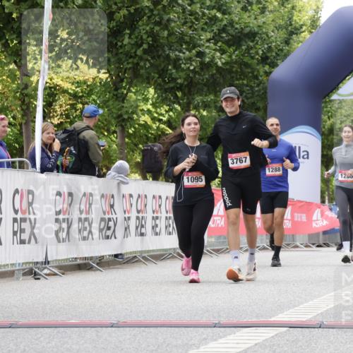06.09.2026 - CURREX Alsterlauf Yannick Fuchs http://msf.ph/oto/10117884 06.09.2026 12:01:44 Ziel 1095, 1233, 1284 meine-sportfotos.de