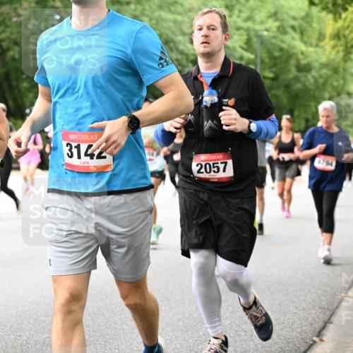 06.09.2026 - CURREX Alsterlauf Dr. Thomas Lammeyer http://msf.ph/oto/10117923 06.09.2026 09:16:22 Laufen 38, 3142, 2057, 4794 meine-sportfotos.de