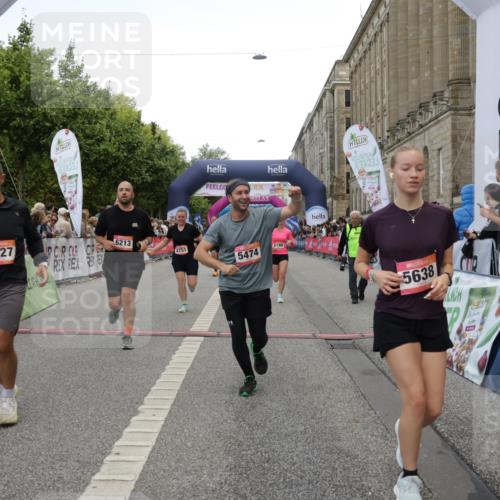 06.09.2026 - CURREX Alsterlauf Yannick Fuchs http://msf.ph/oto/10117973 06.09.2026 09:59:36 Ziel 2077, 2227, 2228, 2780, 3129, 3695, 3969, 4291, 4478, 4751, 4752, 5269, 5474, 5636, 5638, 5712, 5948, 6199, 6200, 6213, 8111 meine-sportfotos.de
